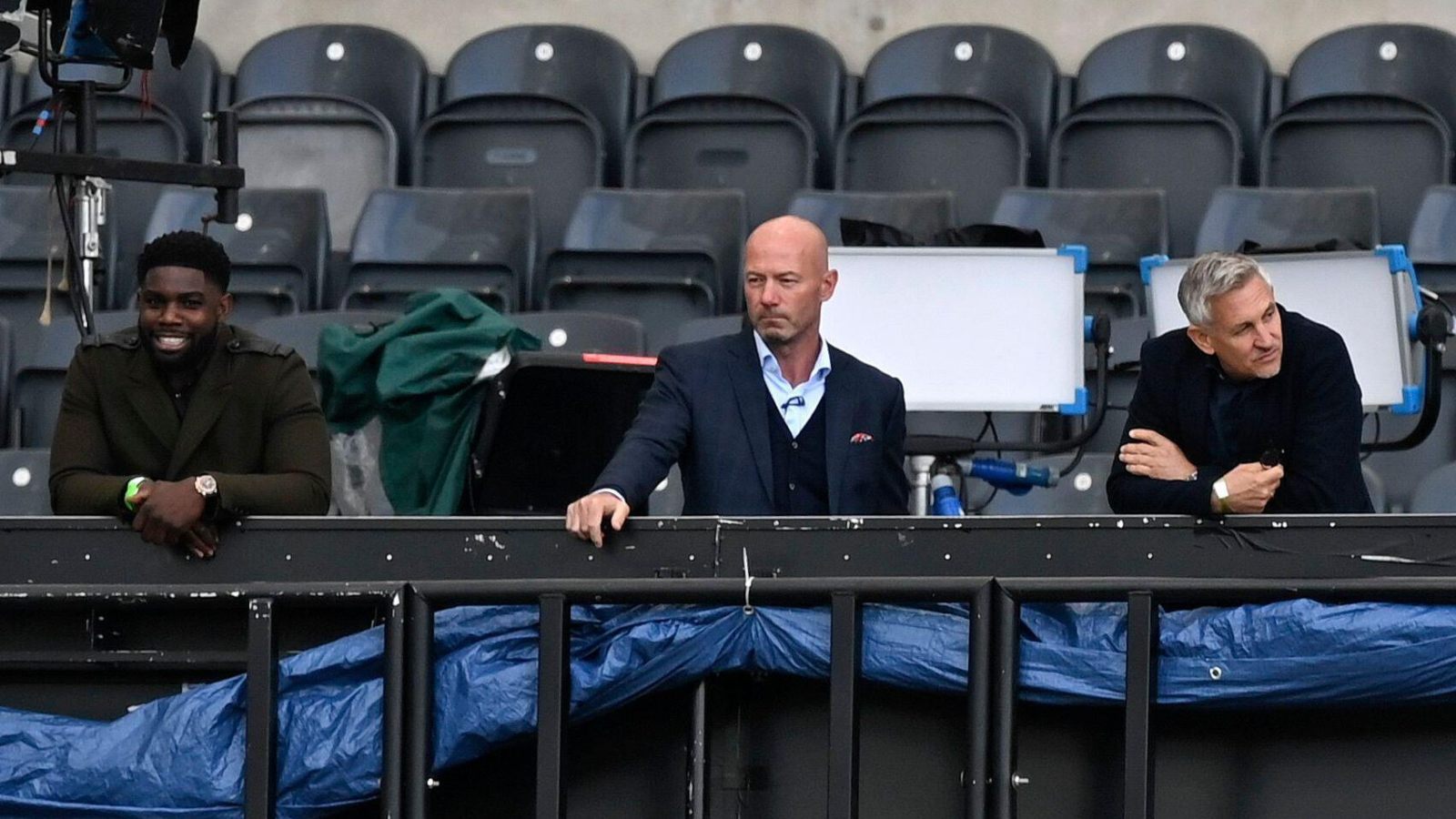 Лінекер та Ширер поділилися прогнозами на матч Манчестер Юнайтед проти Тоттенгема і визнали переможця фіналу Ліги Європи