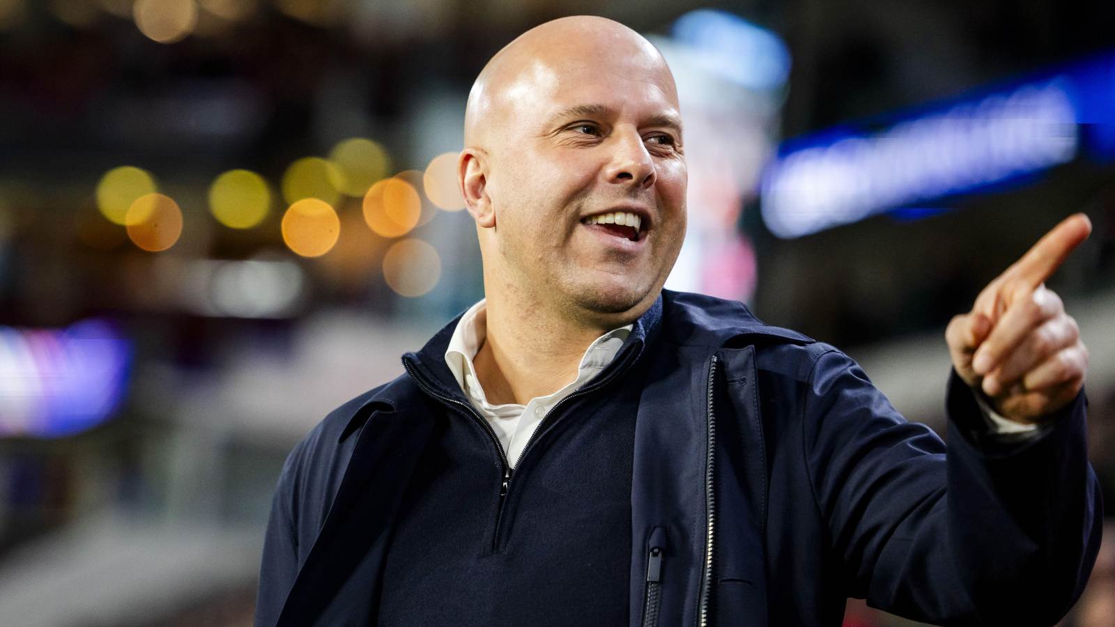 Ліверпуль націлений на зірку Аякса замість Керкежа, оскільки директор Ньюкасла дає надію «червоним» щодо угоди з Ісаком