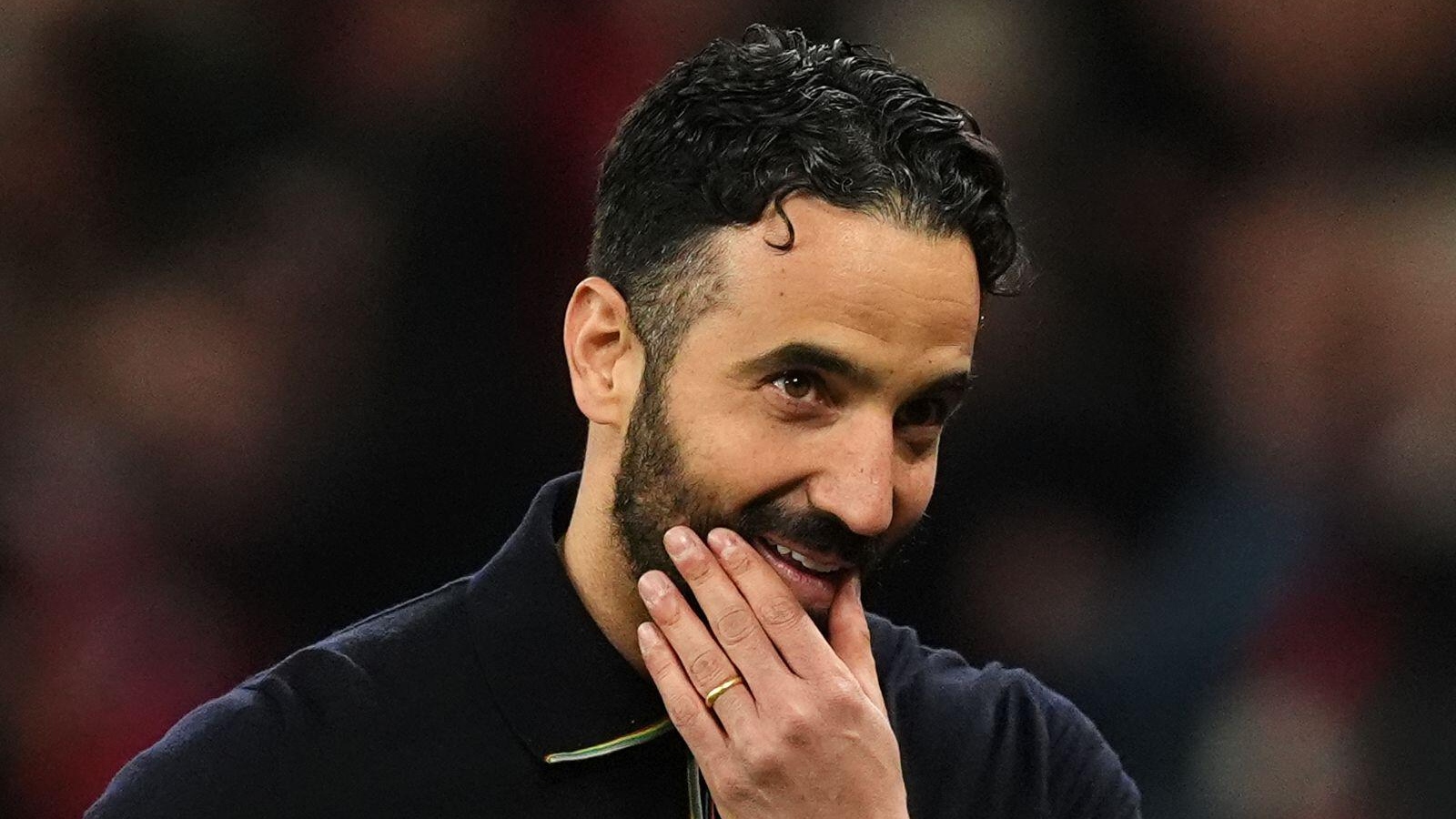 Челсі вступає в конкуренцію з Манчестер Юнайтед за зірку Астон Вілли, оскільки червоні дияволи відмовляються від боротьби за Осімхена після рекордної пропозиції