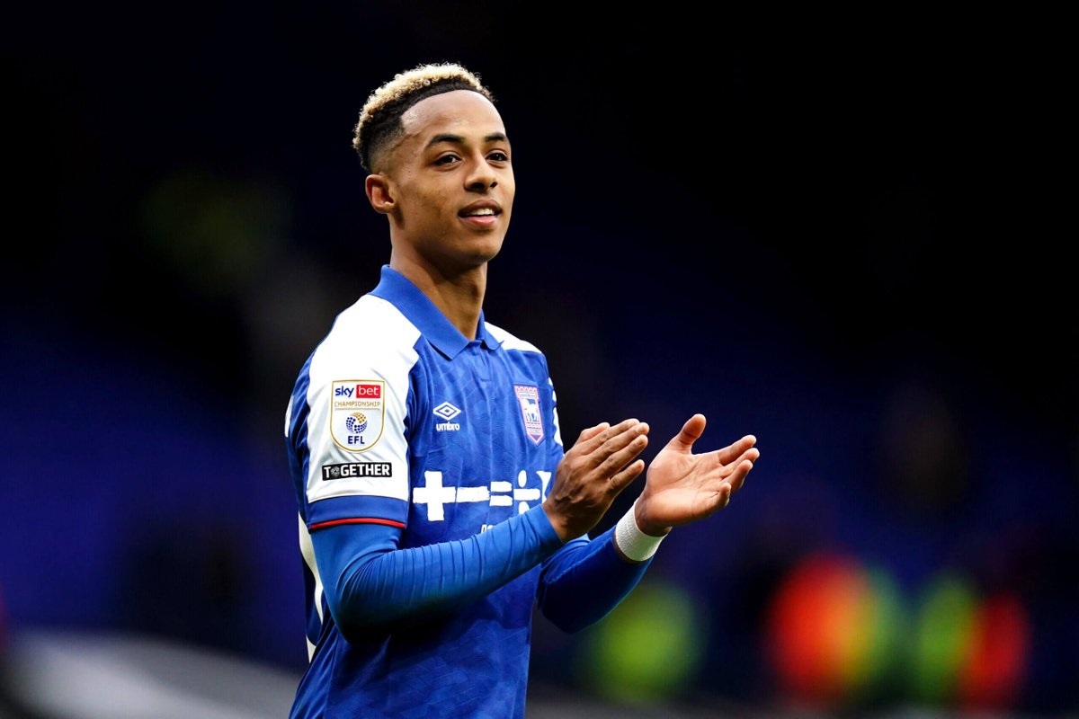 Іпсвіч погодив угоду з Челсі на суму £22.5 млн за вінгера Омара Гатінсона