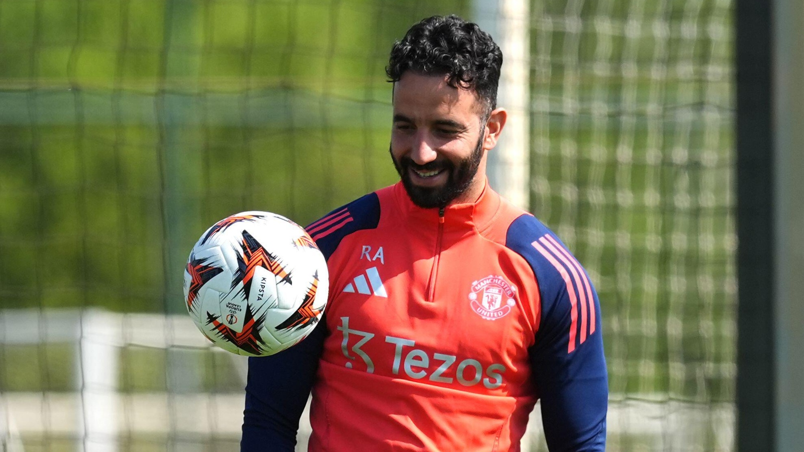 Манчестер Юнайтед: Аморім отримав несподівану підтримку перед фіналом Ліги Європи завдяки ранньому поверненню зірки