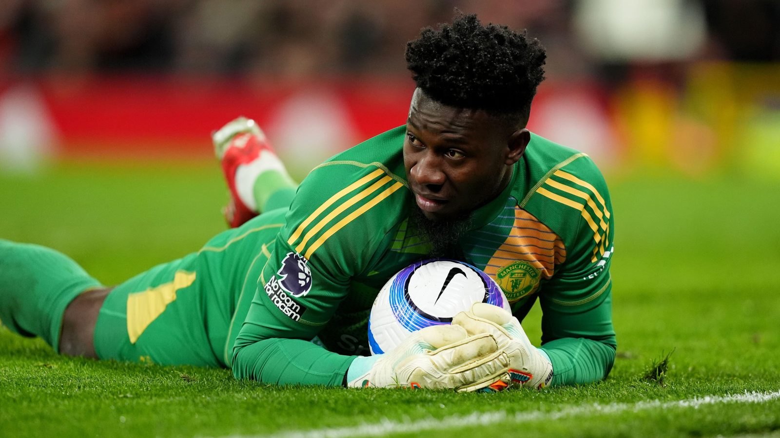 Манчестер Юнайтед зробив 'первинний зв'язок' з голкіпером, який завершив 18 матчів без голів, після звернення до Онани