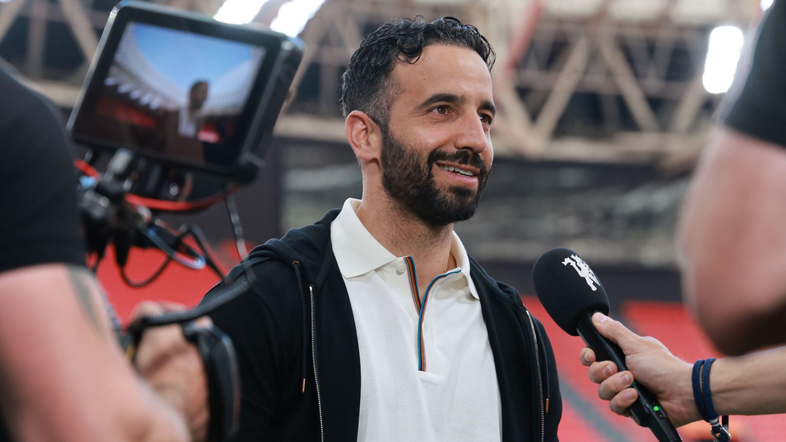 Манчестер Юнайтед планує втручання в трансфер Арсеналу та готує покращену пропозицію за Мбеумо