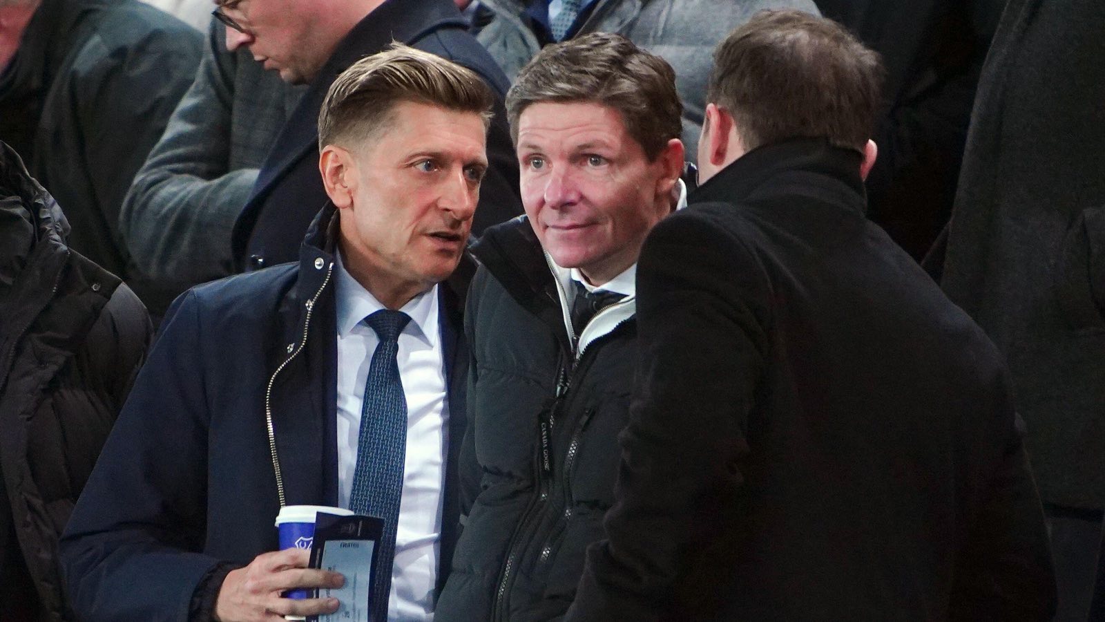 Керівник палацу Паріш розкритикував 