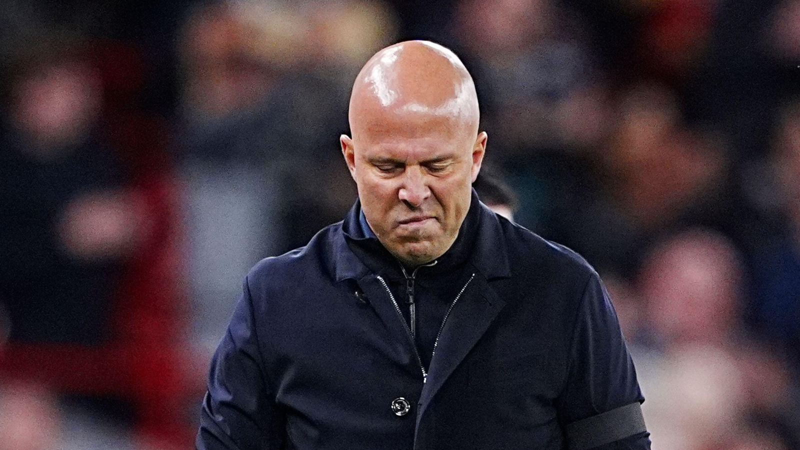 Ліверпуль готовий дозволити важливій зірці піти за однієї важливої умови, поки Слот «лютує» через нього на фоні двох «очікуваних» трансферів