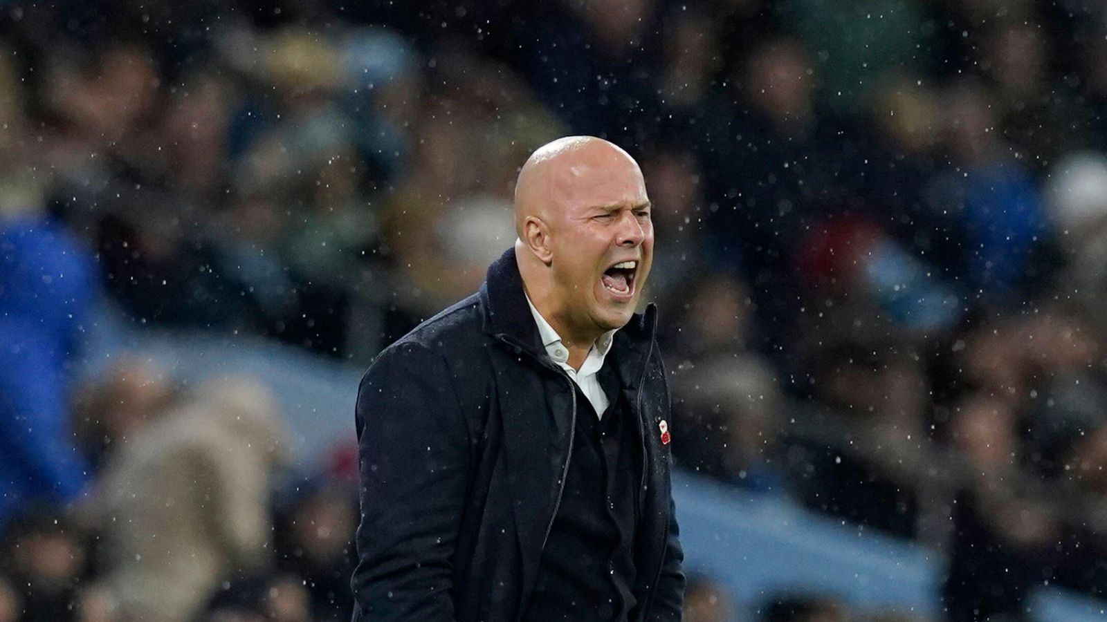 Слот піддав критиці 'дивне' рішення під час поразки Ліверпуль, виділяючи 'нервового руйнівника' Кейна